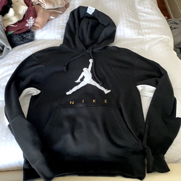 Nike Jordan xs sweatshirt hoodie  $168 NEW - Picture 1 of 4